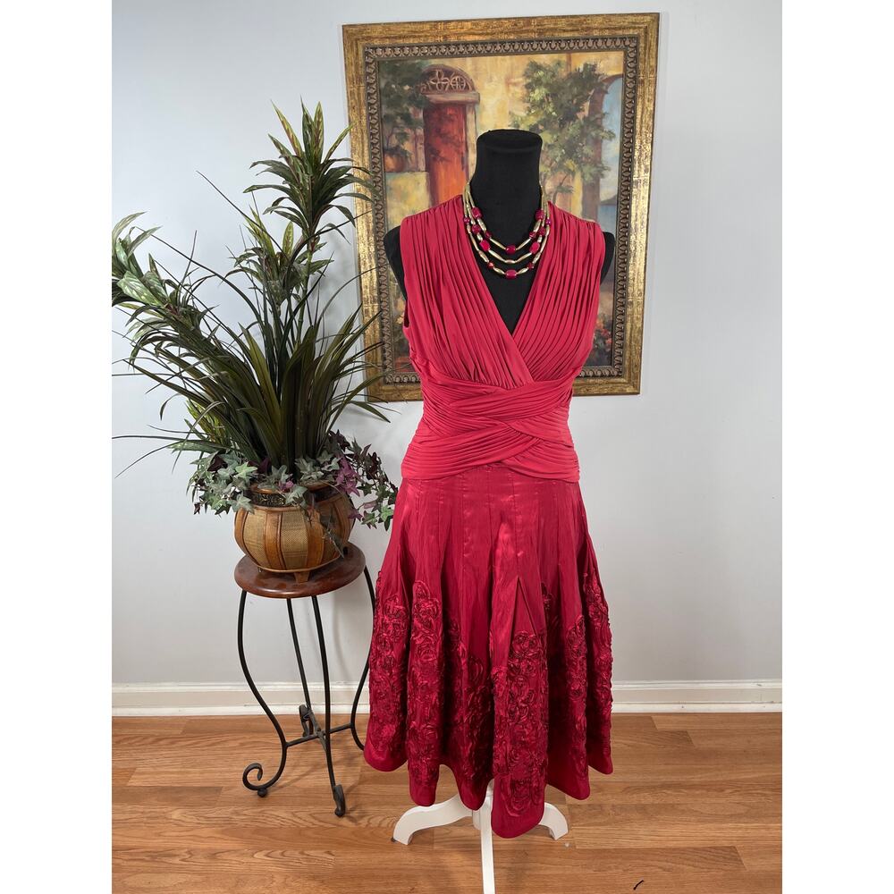 Adrianna Papel Fit & Flare Dress Women Sz 8 Burgundy Ruched Pleat‎ Cocktail Glam